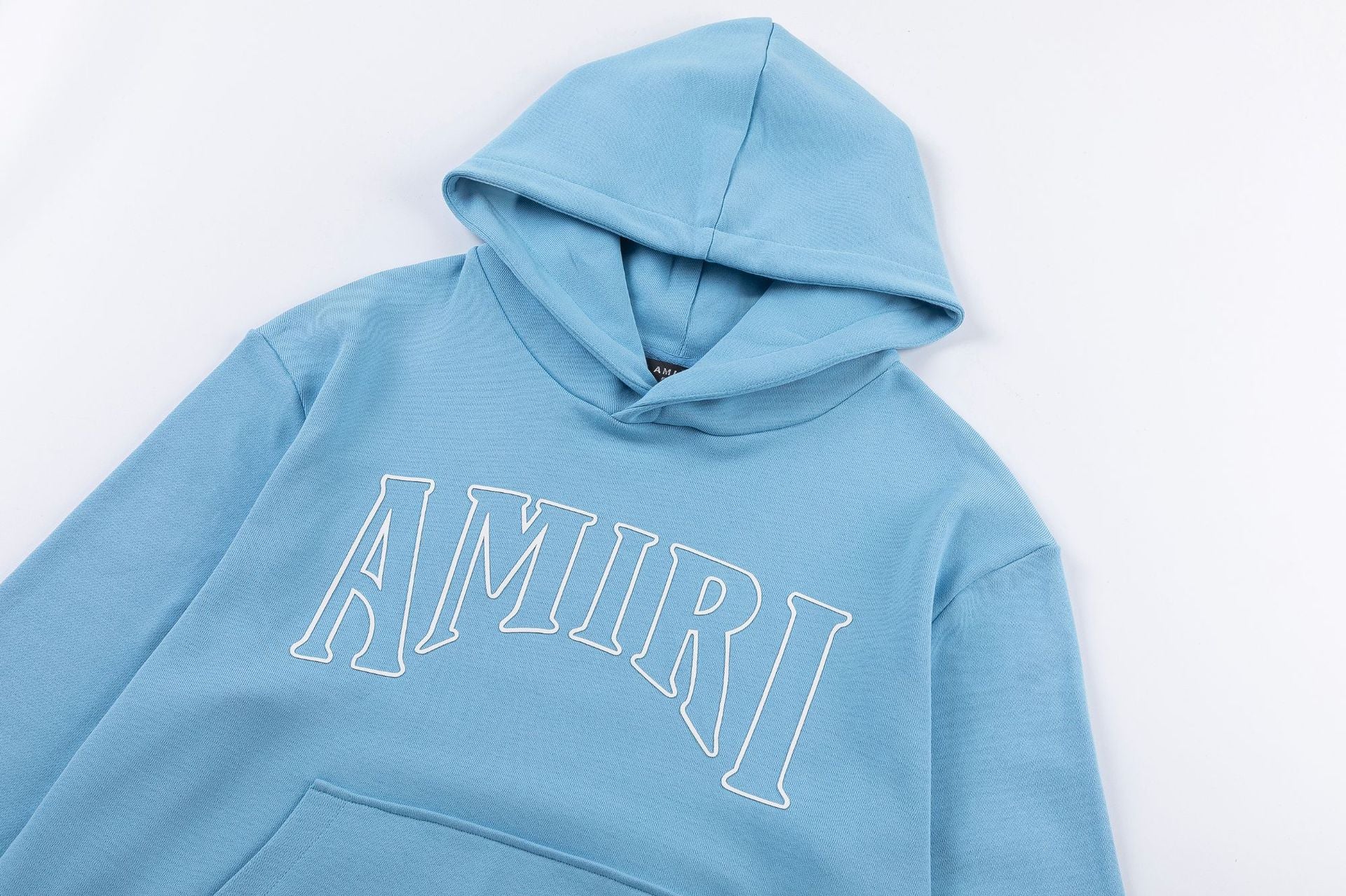 AMRI Hoodies