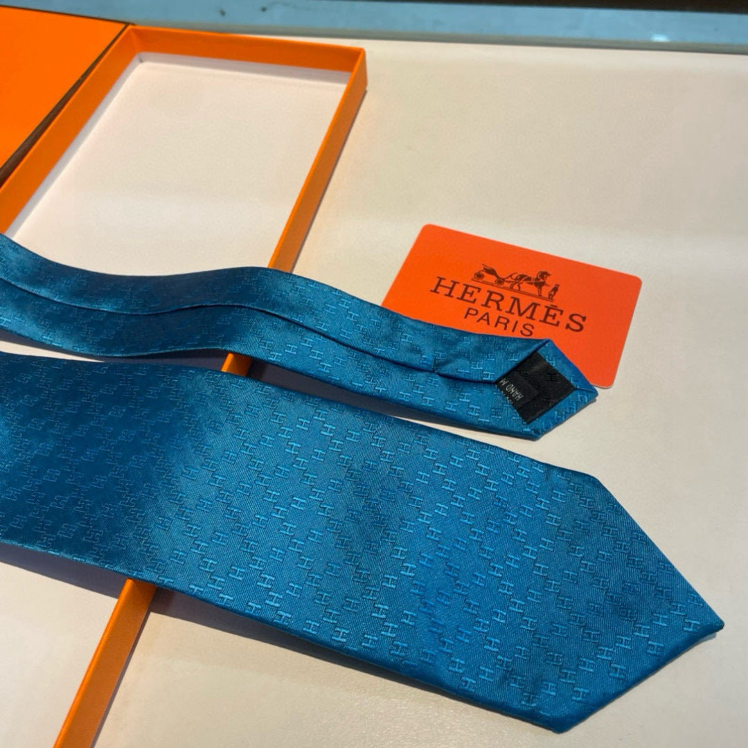 Hermès Men's Diamond H Pattern Silk Tie