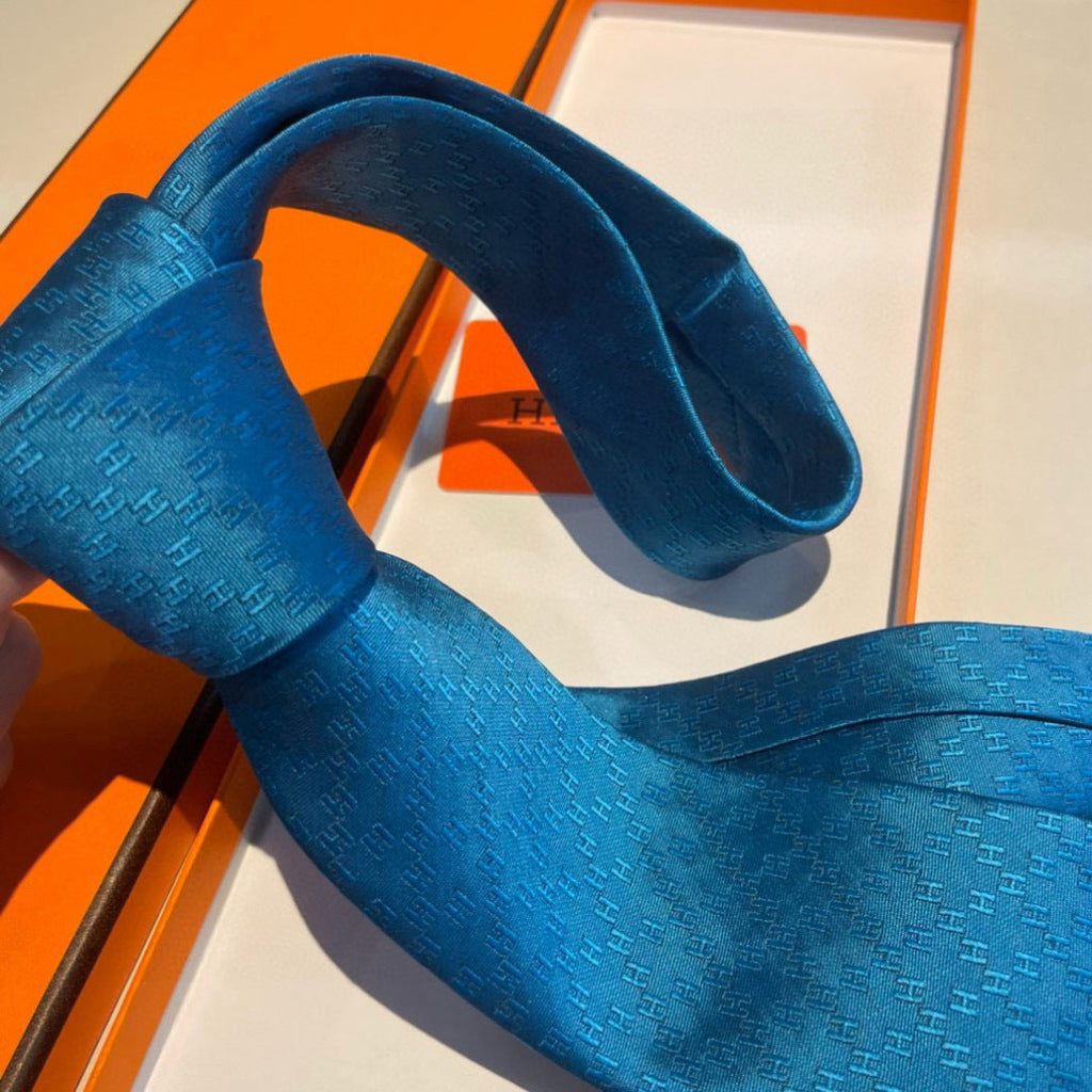 Hermès Men's Diamond H Pattern Silk Tie