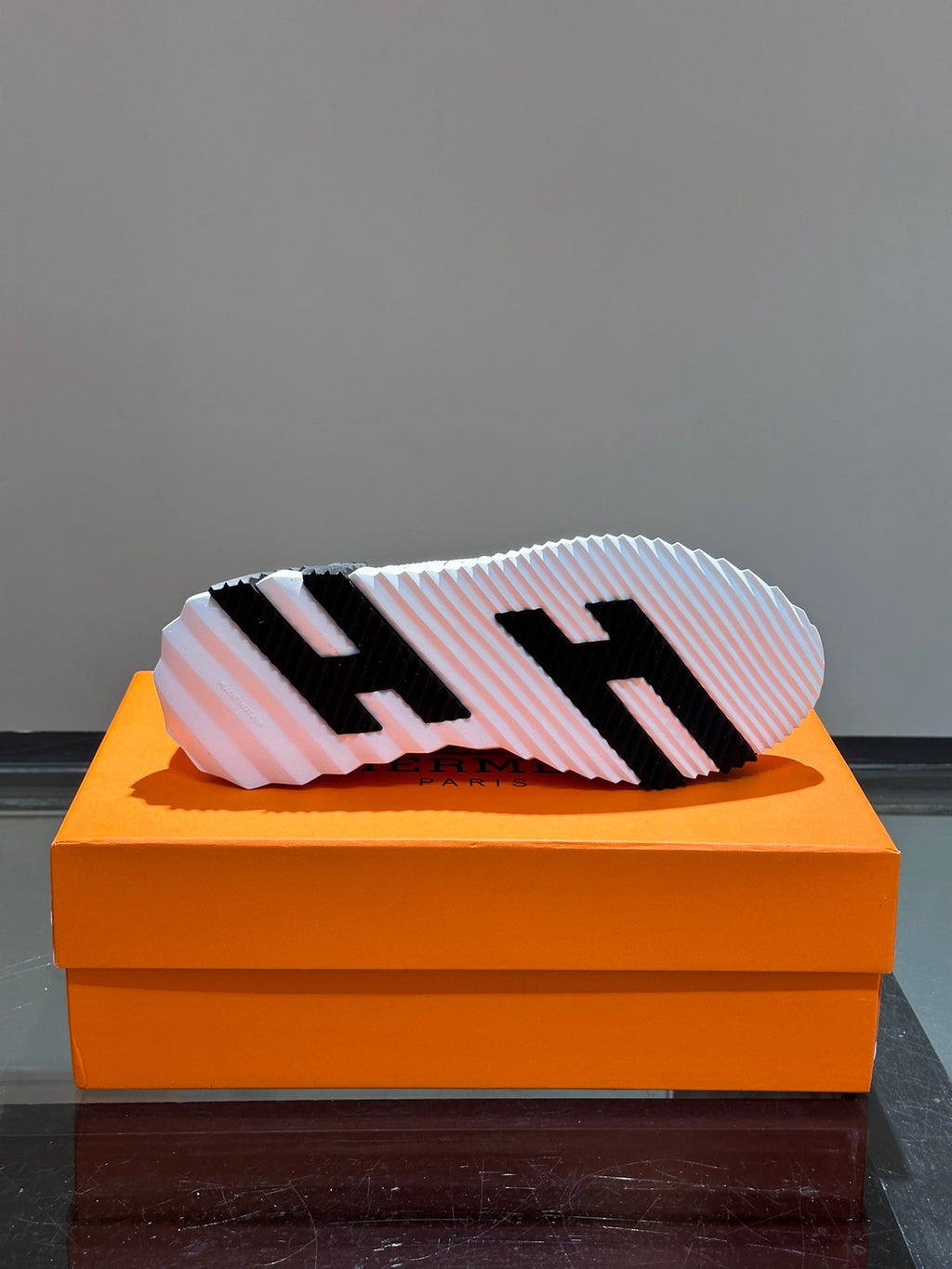 Hermès Bouncing Sneakers