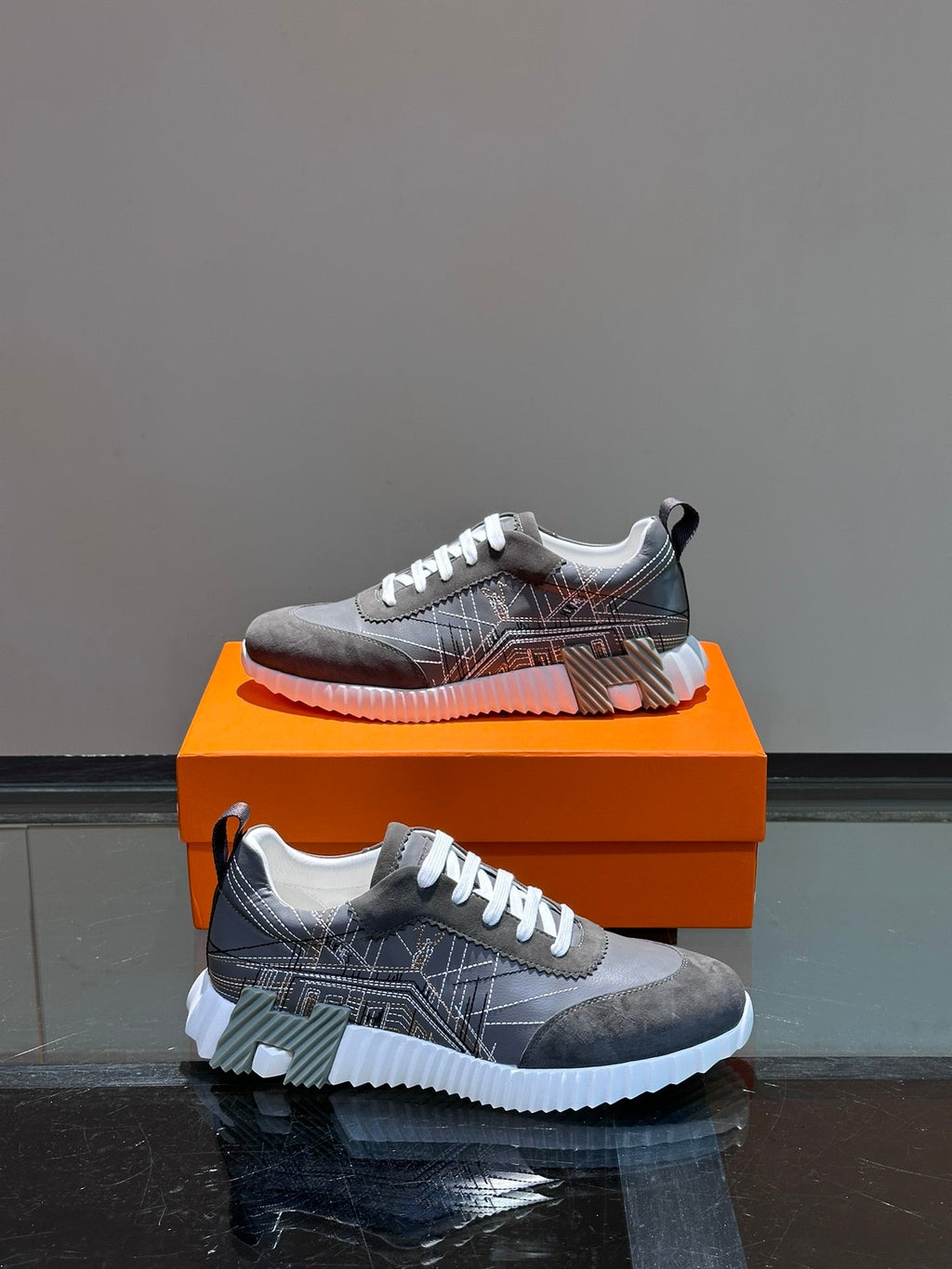 Hermès Bouncing Sneakers