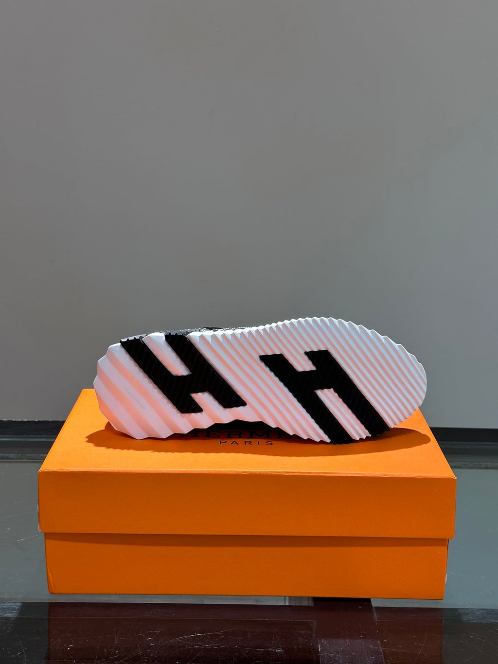 Hermès Bouncing Sneakers