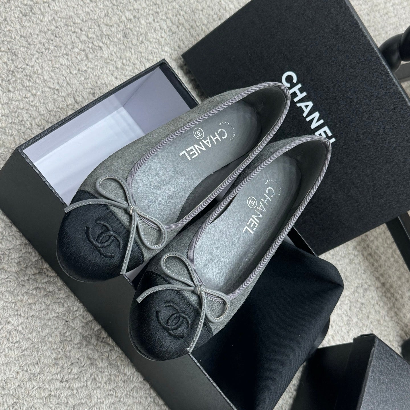 Chanel Classic Round-Toe Ballet Flats – Spring/Summer Collection – 25SS